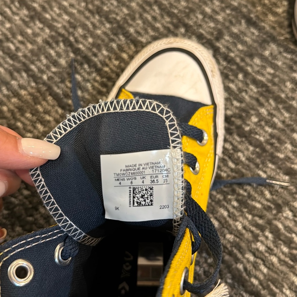 Converse Yellow and Navy High-Tops. University of Michigan. Size Women’s 6 - Picture 3 of 4